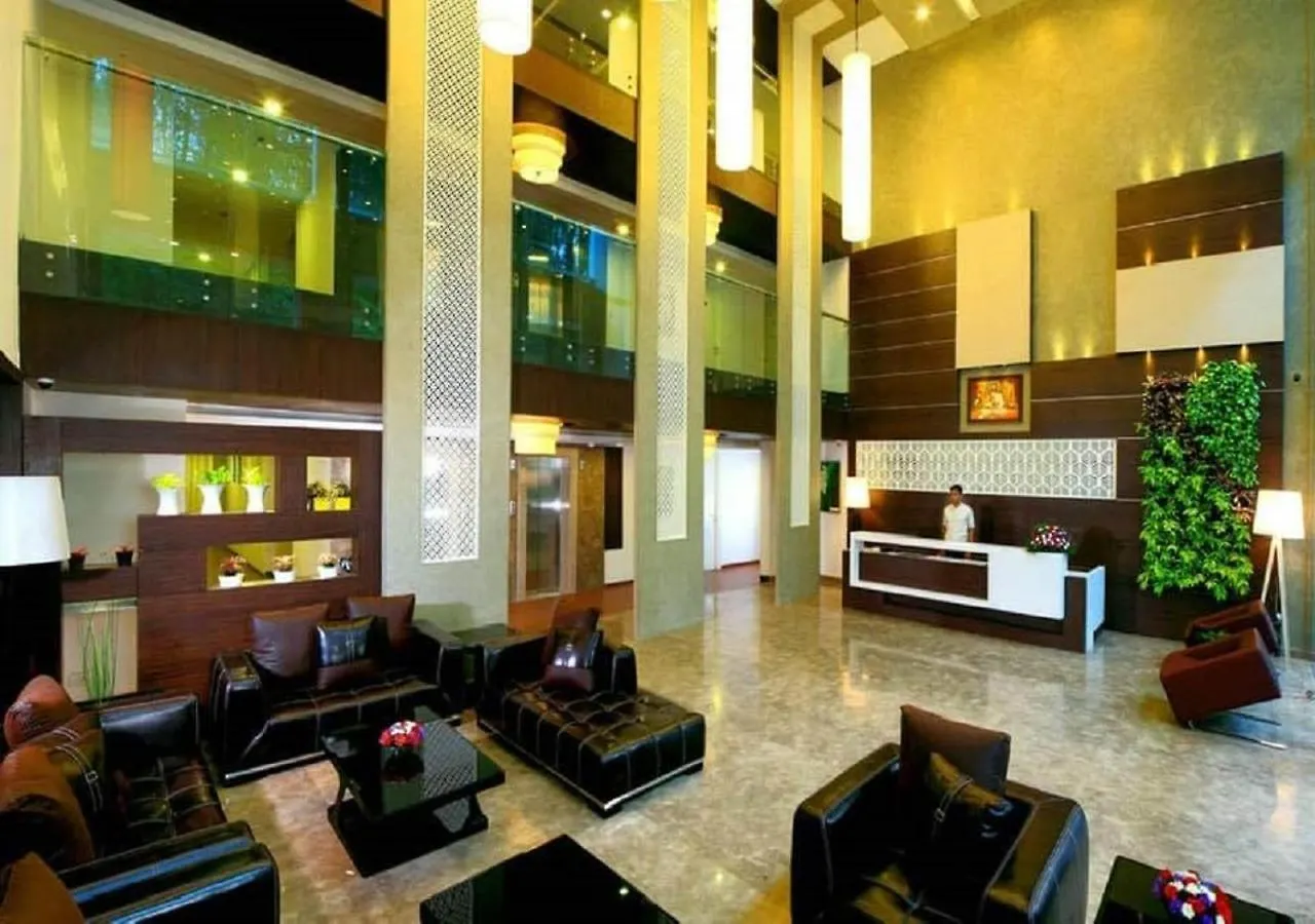 *** Resort Eastend Munnar India