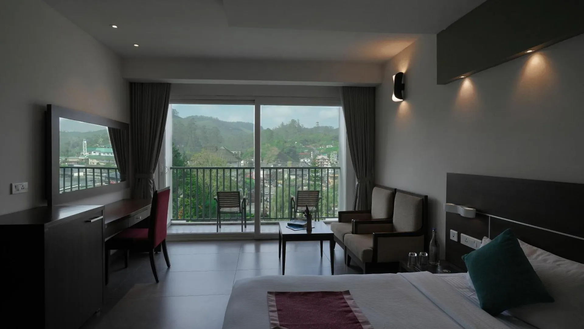 *** Resort Eastend Munnar India